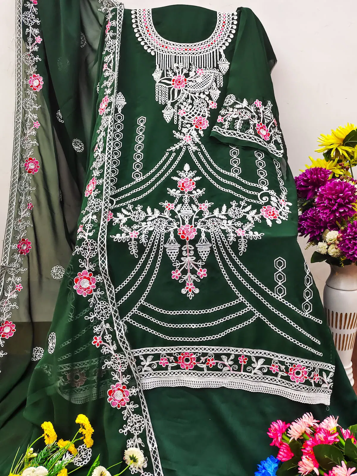 Ds Designer Suit Non Catalog Dress Material Wholesale Clothing Suppliers In India
